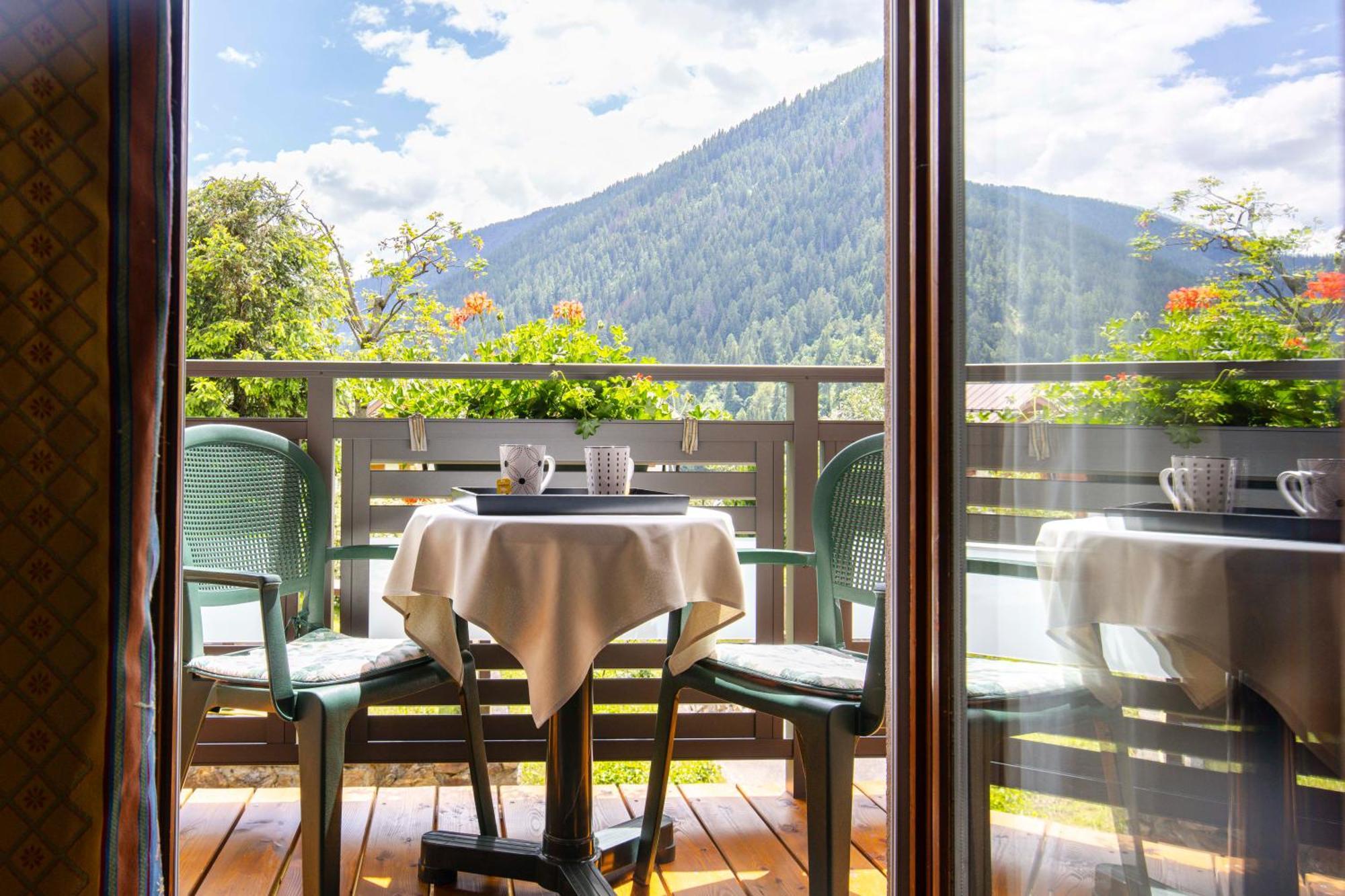 Domina Parco Dello Stelvio Hotel โกโกโล ภายนอก รูปภาพ